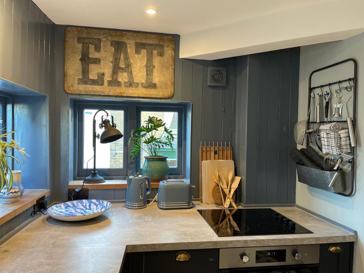 Fabulous Apartment Seconds From Beach By Whitstable-Holidays, Pudding Pan Esterno foto